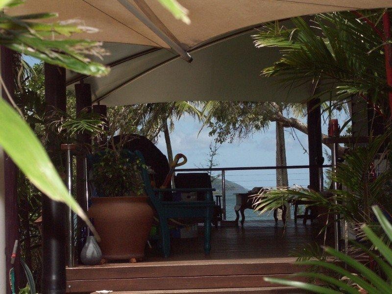 84 Kennedy Esplanade, South Mission QLD 4852