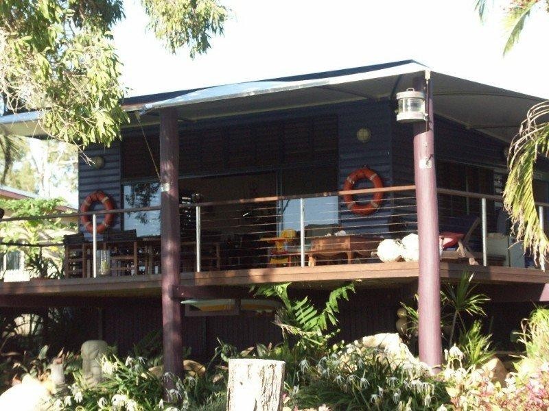 84 Kennedy Esplanade, South Mission QLD 4852