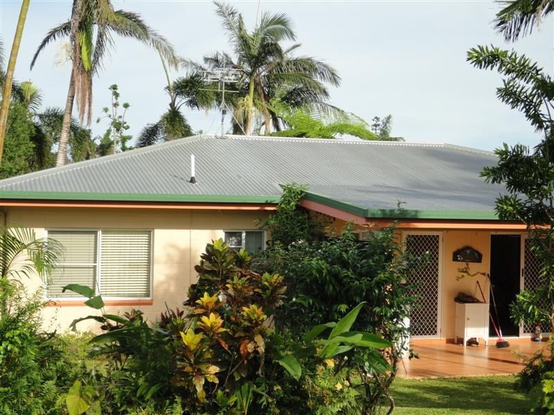 18 Kent Close, Mission Beach QLD 4852