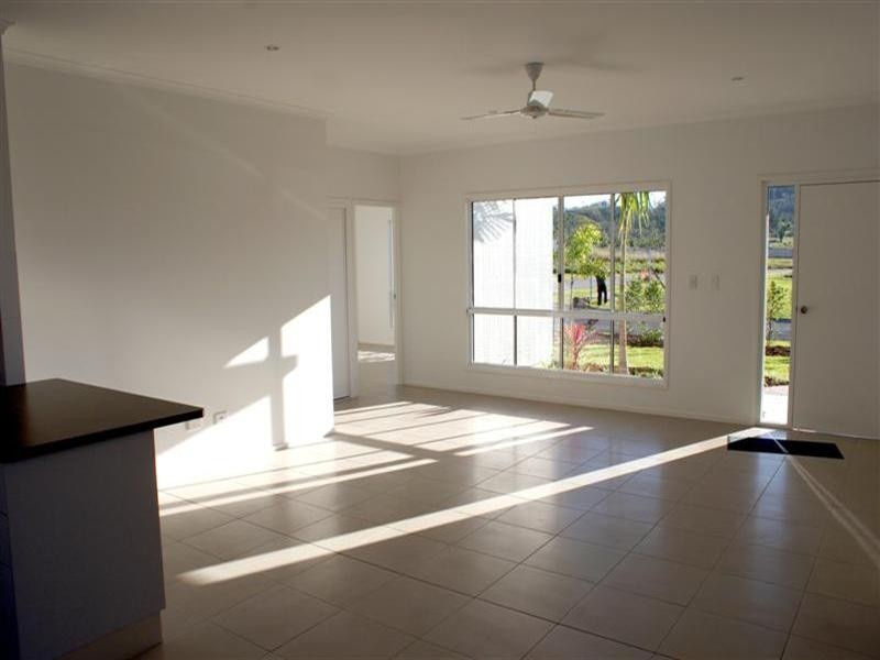 2 Shore Street, Wongaling Beach QLD 4852
