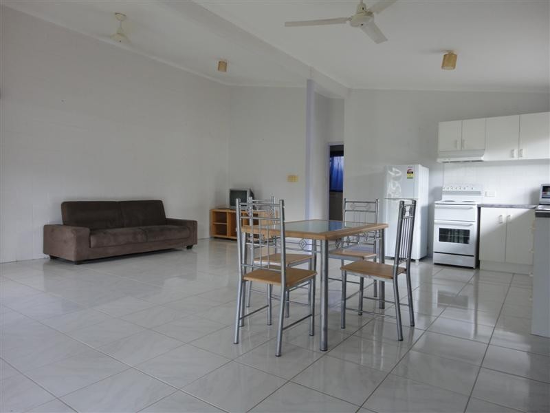 5 Derby Terrace, Mission Beach QLD 4852