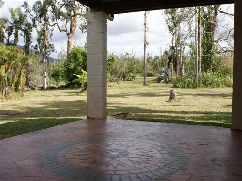 East Feluga QLD 4854