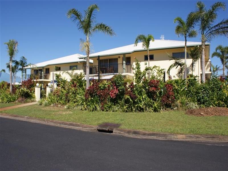 Mission Beach QLD 4852