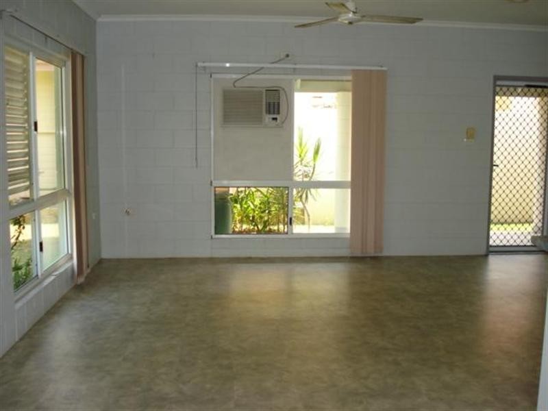 4 McNamara Street, Wongaling Beach QLD 4852