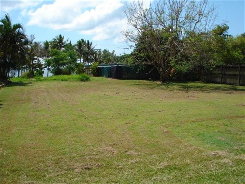 4 McNamara Street, Wongaling Beach QLD 4852