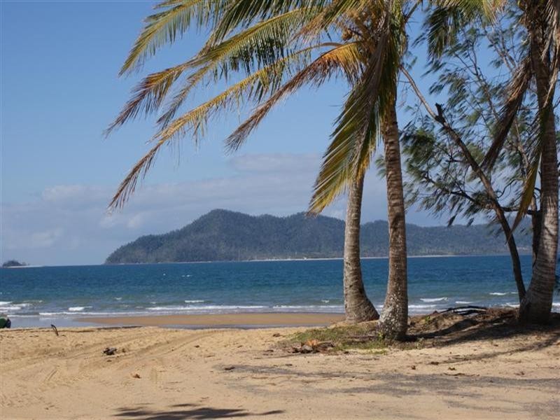 Mission Beach QLD 4852