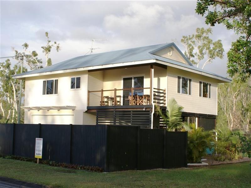 Mission Beach QLD 4852