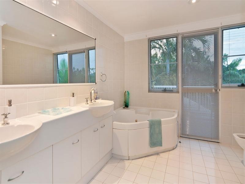 Wongaling Beach QLD 4852