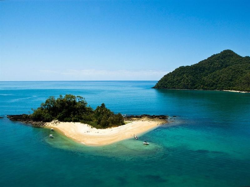 Wongaling Beach QLD 4852