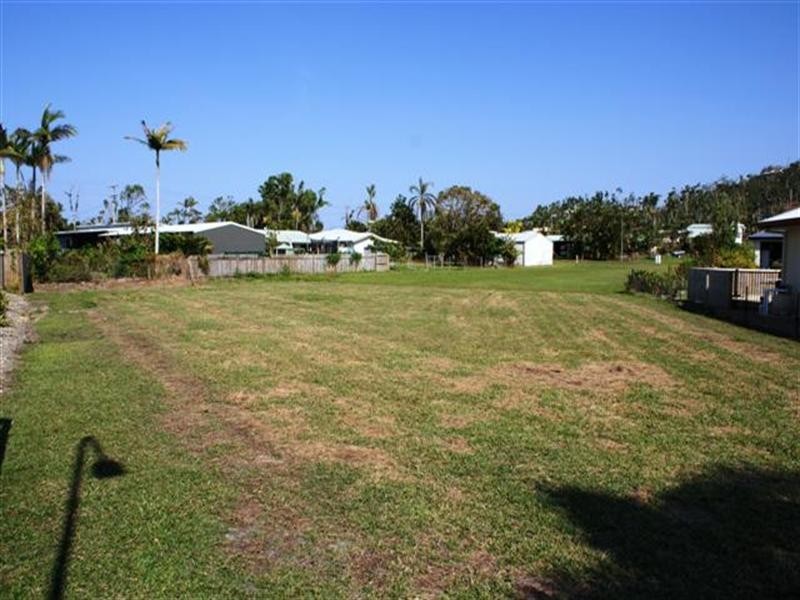 Mission Beach QLD 4852