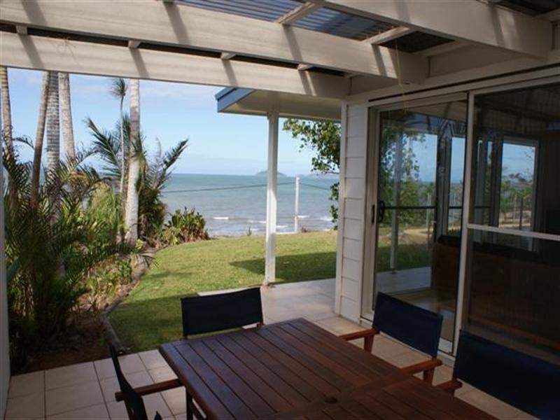 Mission Beach QLD 4852