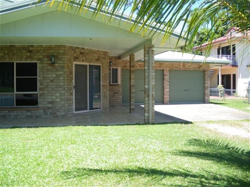 Wongaling Beach QLD 4852