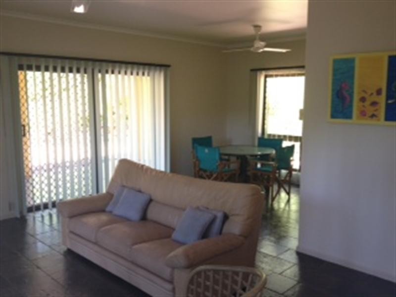 627 Bingil Bay Road, Bingil Bay QLD 4852