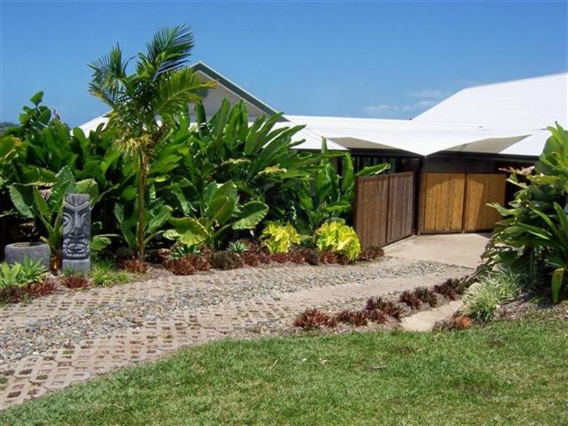 Carmoo QLD 4852