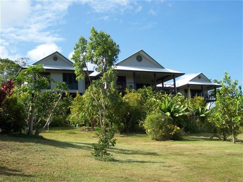 Carmoo QLD 4852