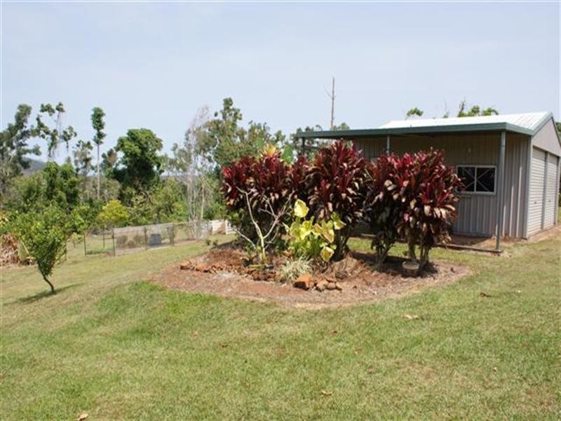 Carmoo QLD 4852