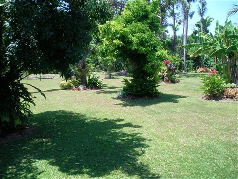 13 Webb Court, Bingil Bay QLD 4852