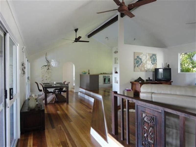 49 Cutten Street, Bingil Bay QLD 4852