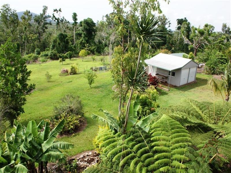 Mission Beach QLD 4852