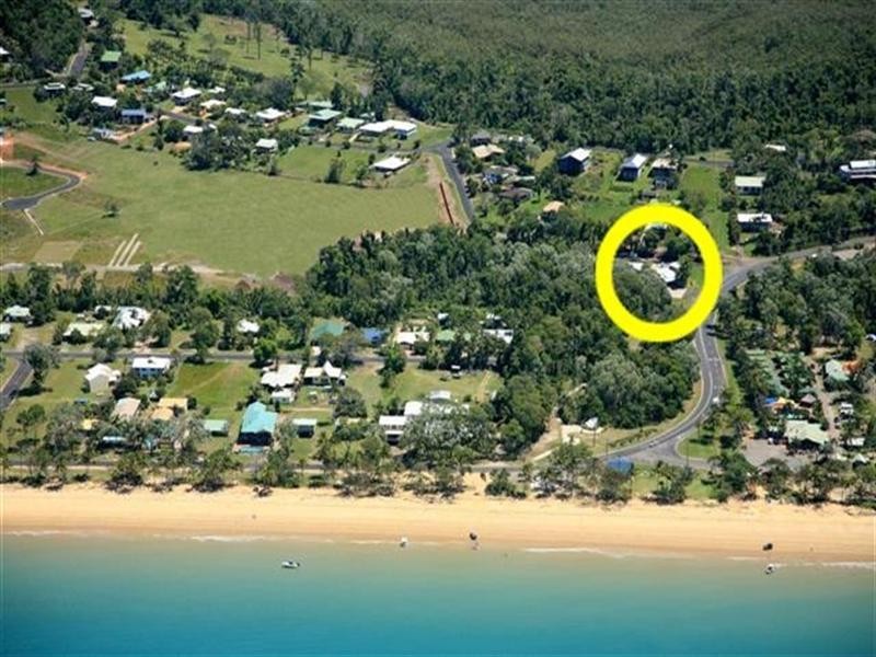 2 Commodore Street, Mission Beach QLD 4852