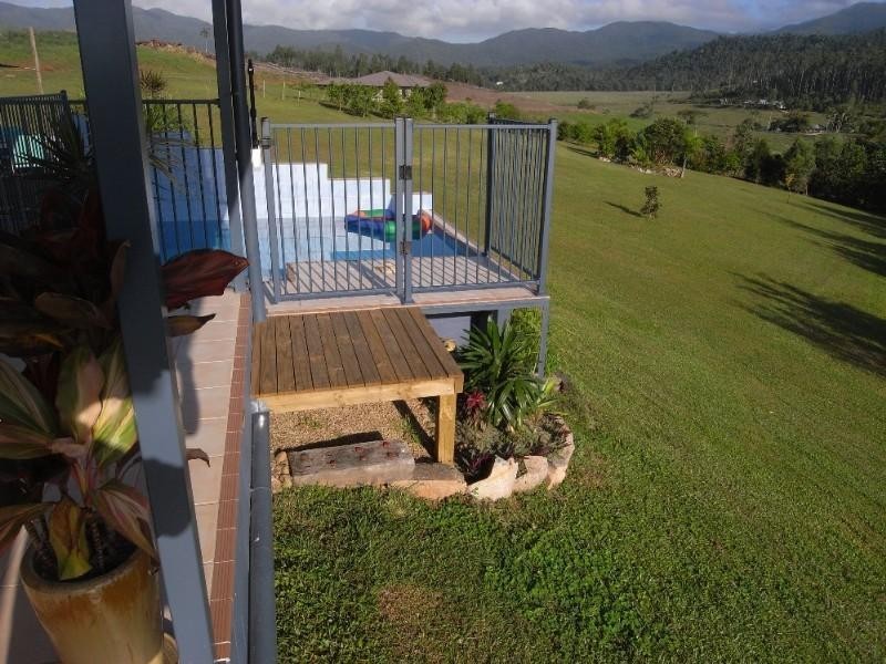 Mission Beach QLD 4852