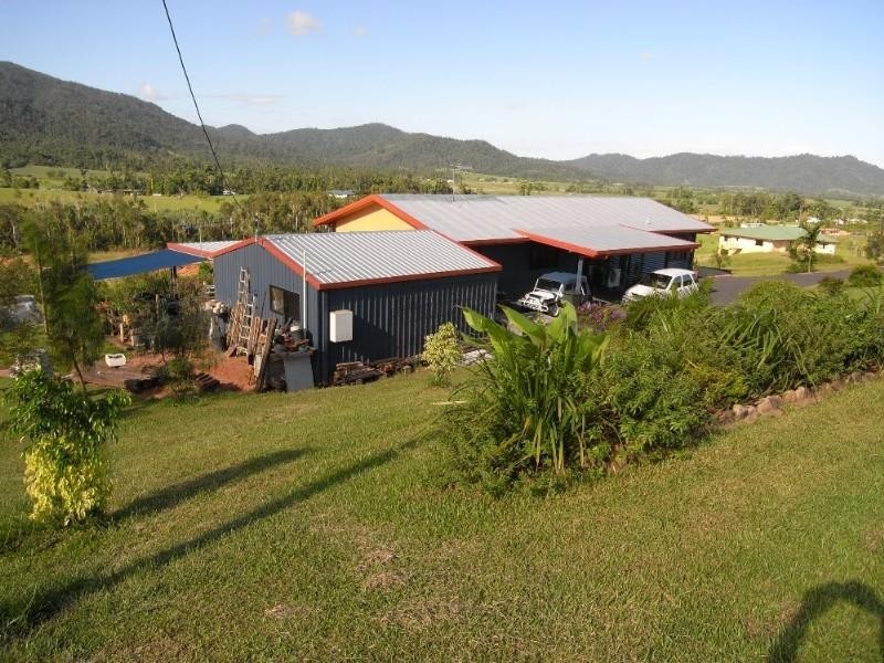 Mission Beach QLD 4852