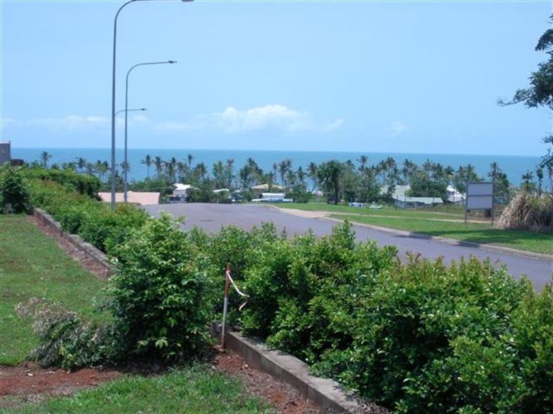 Mission Beach QLD 4852