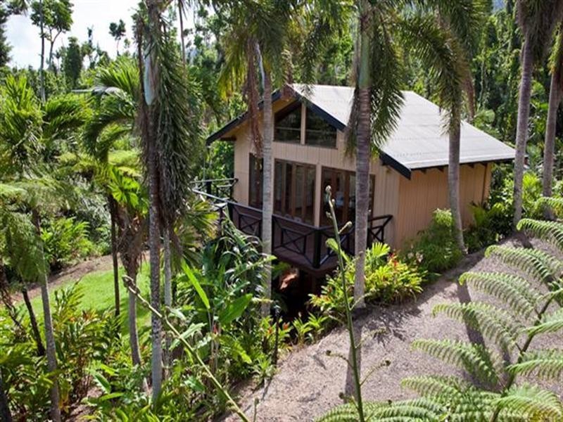 193 Alexander Drive, Mission Beach QLD 4852