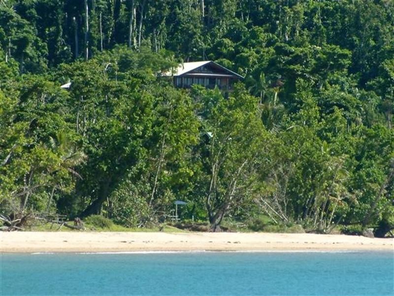 193 Alexander Drive, Mission Beach QLD 4852