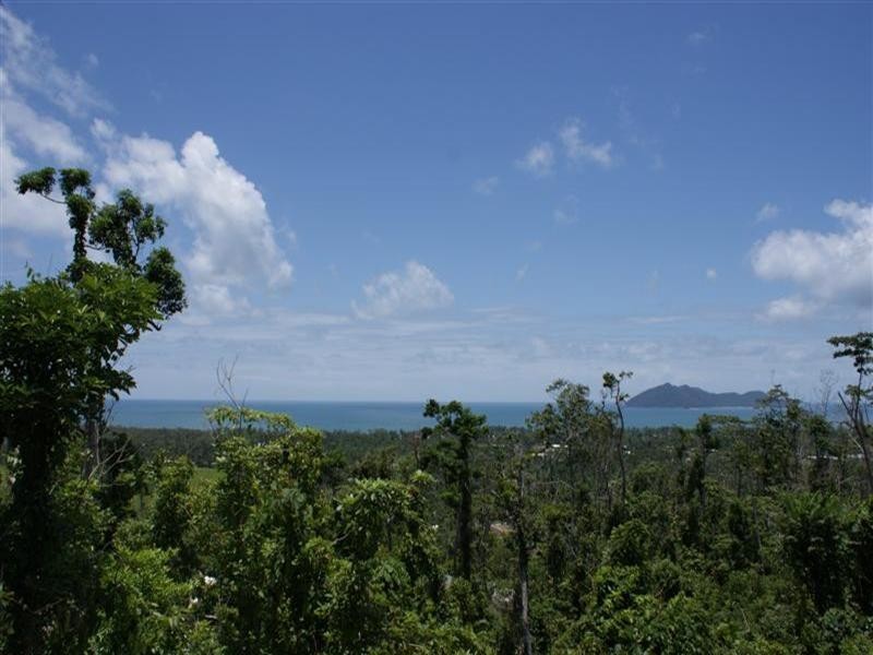 Mission Beach QLD 4852