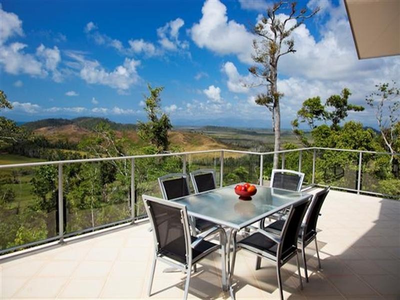 Lot 12 Tam O’Shanter Tce., South Mission QLD 4852