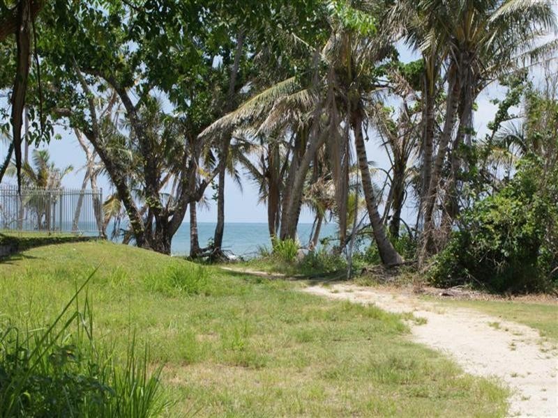 Mission Beach QLD 4852