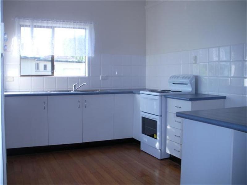 14 Kennedy Esplanade, South Mission QLD 4852