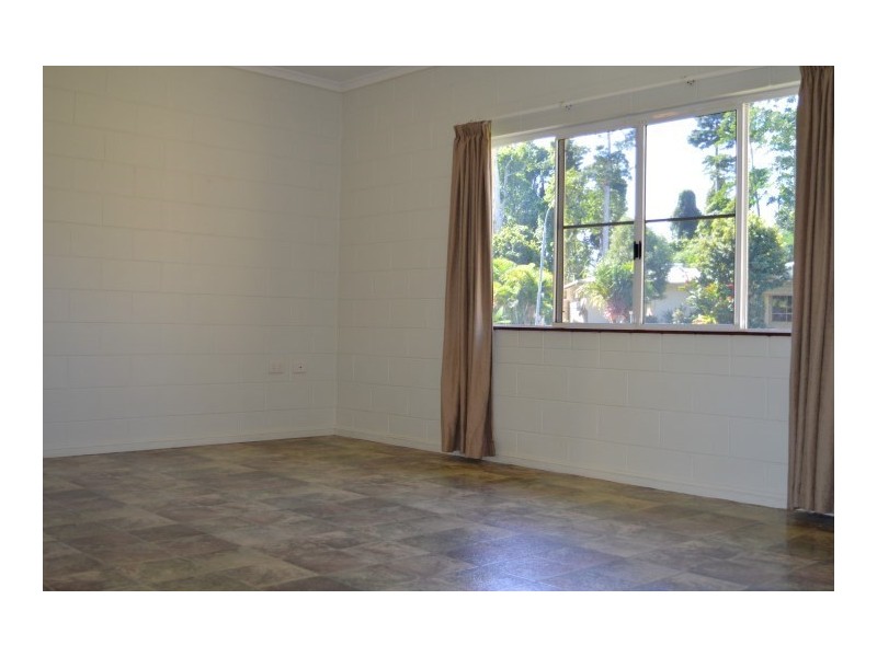 8 YAMALA Close, Mission Beach QLD 4852