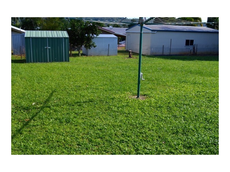 8 YAMALA Close, Mission Beach QLD 4852