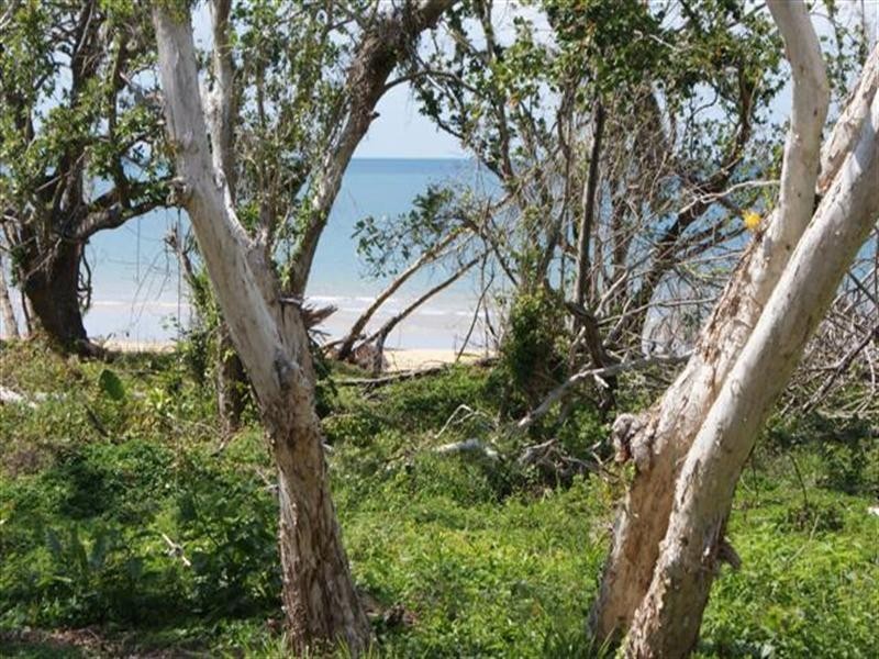 Wongaling Beach QLD 4852