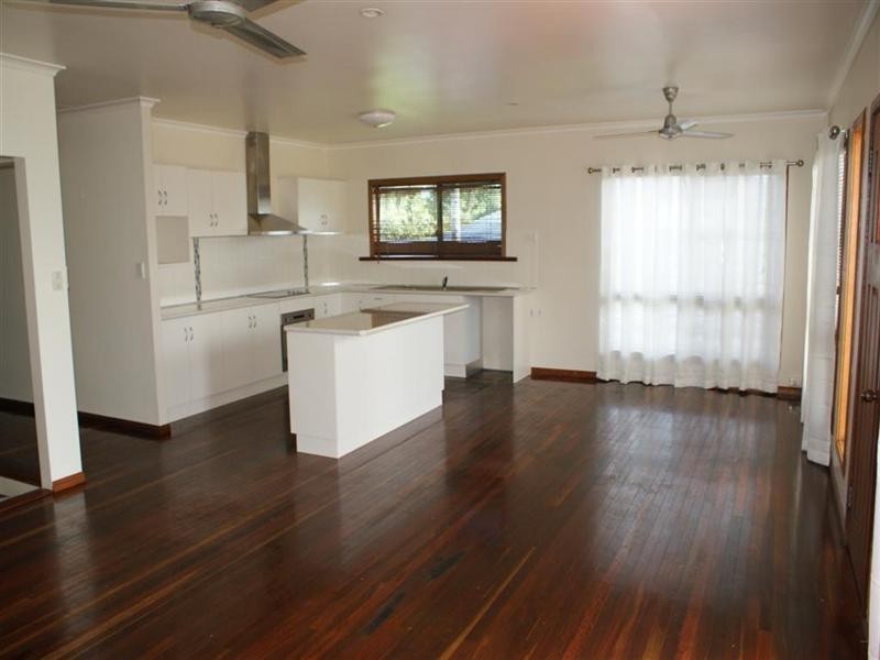 Mission Beach QLD 4852