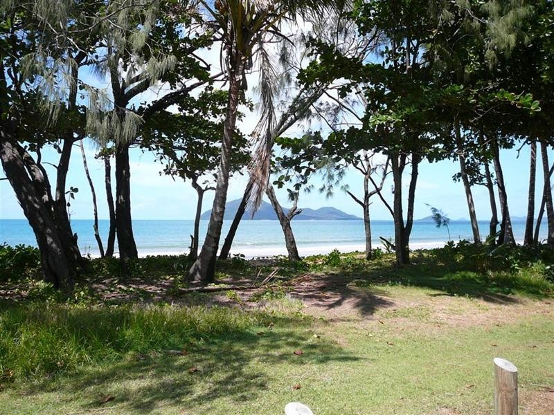 Mission Beach QLD 4852