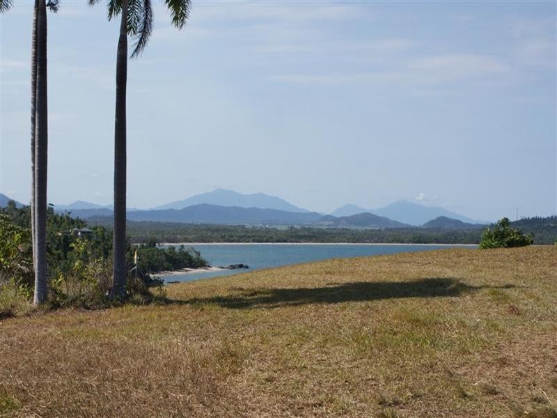 Mission Beach QLD 4852