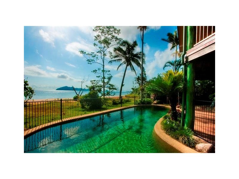 Wongaling Beach QLD 4852