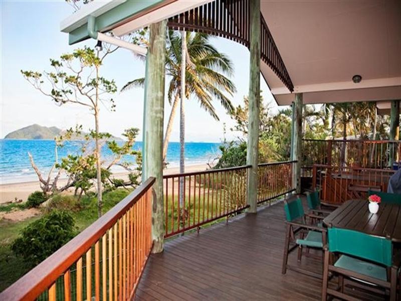 Wongaling Beach QLD 4852