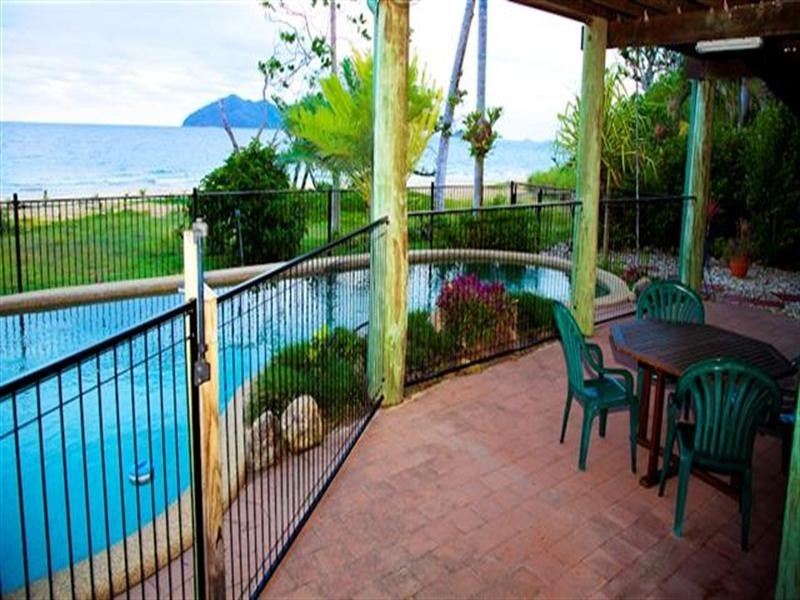 Wongaling Beach QLD 4852