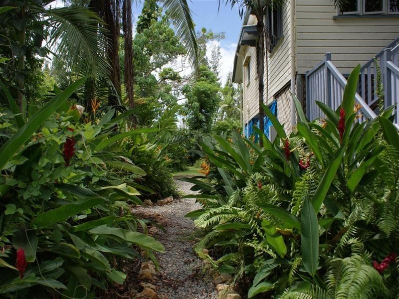 Mission Beach QLD 4852