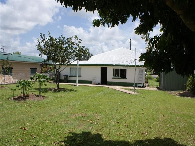 26 glasgow Street, El Arish QLD 4855