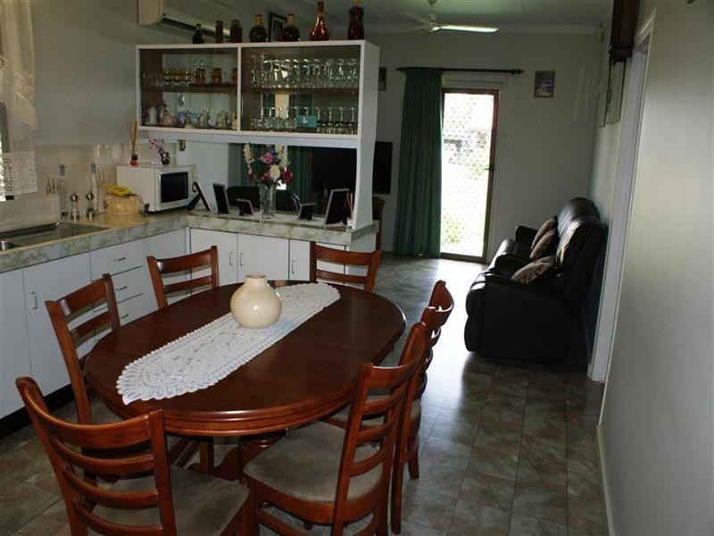 26 glasgow Street, El Arish QLD 4855