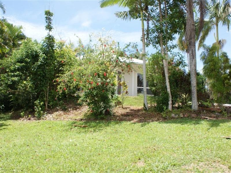 Mission Beach QLD 4852