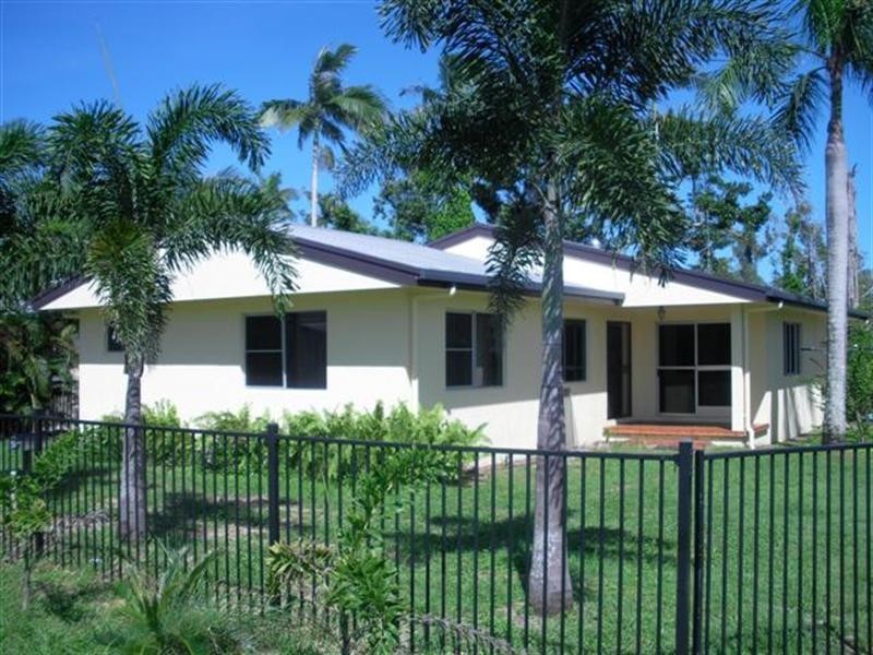 17 Holland Street, Wongaling Beach QLD 4852