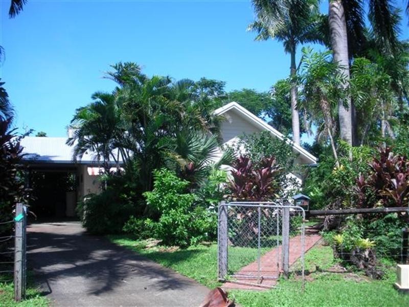 7 Penwerris Place, Mission Beach QLD 4852