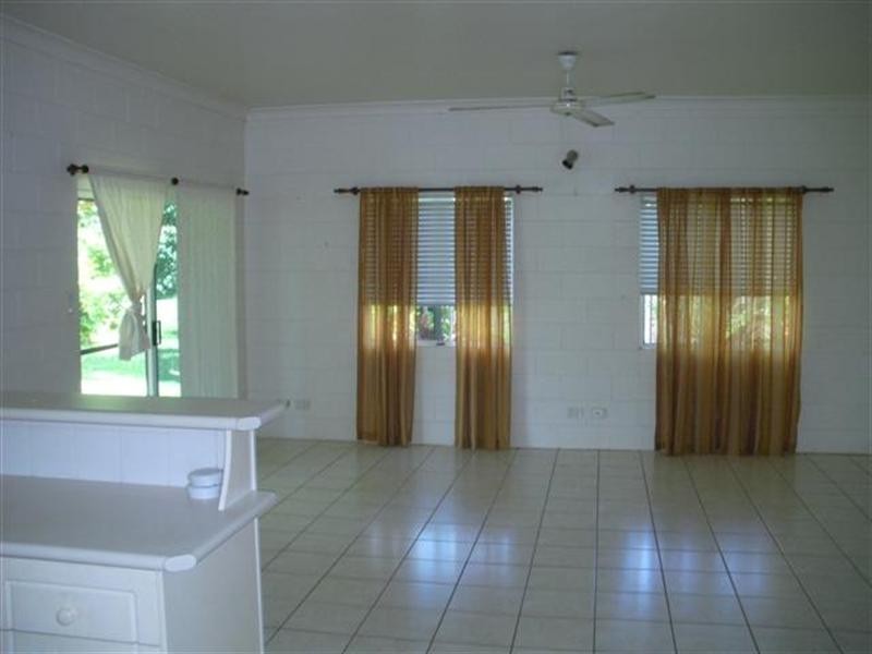 7 Penwerris Place, Mission Beach QLD 4852