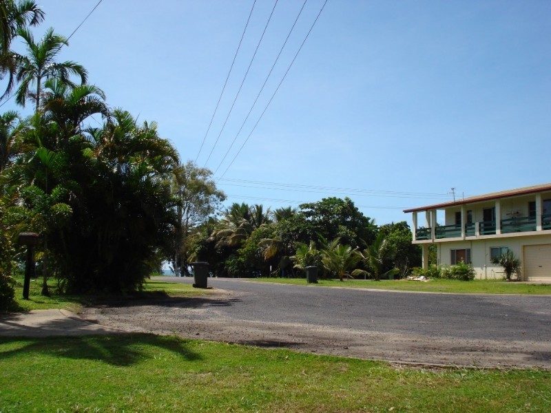 Mission Beach QLD 4852